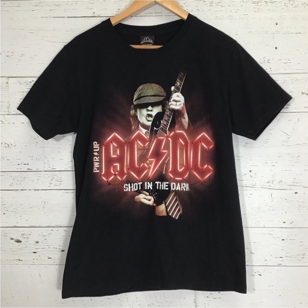 AC/DC Power Up Shot in the Dark Band Tee Short Sleeve T-Shirt Adult Medium​​​​​​